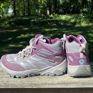Girls Merrelll hiking boots